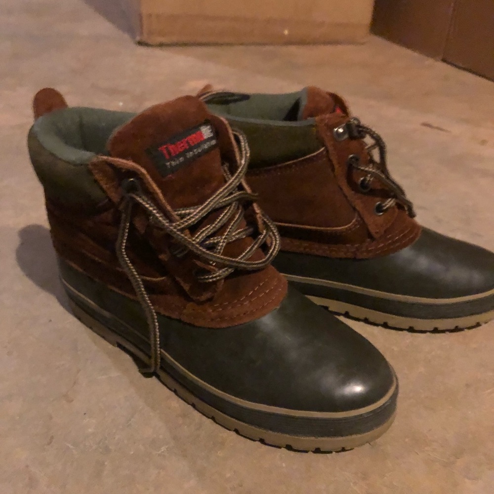 Insulated boots